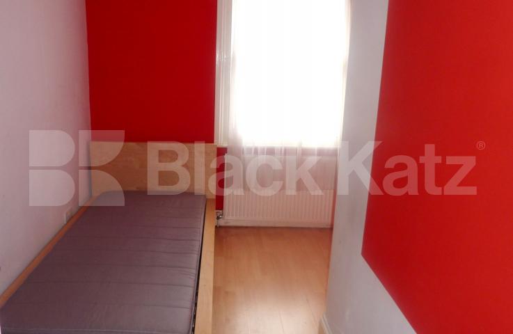 			NEW INSTRUCTION!!, 3 Bedroom, 1 bath, 1 reception Flat			 Portnall Road, Queens Park